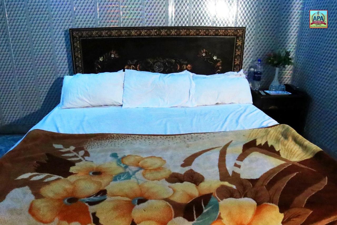 Royal Inn Guest House Lahore Eksteriør billede