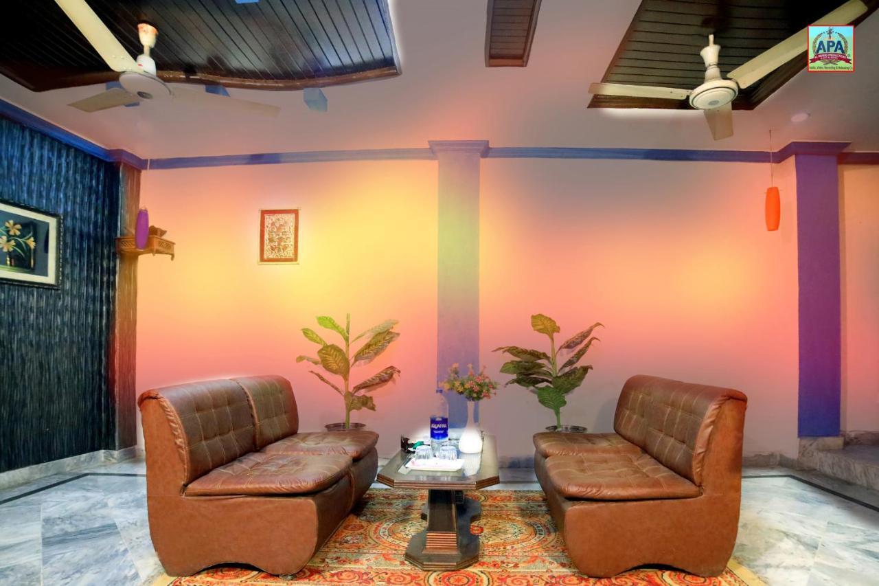 Royal Inn Guest House Lahore Eksteriør billede